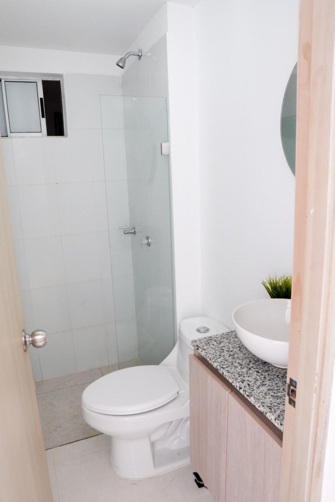 Vista Panoramica Al Mar Y Piscina