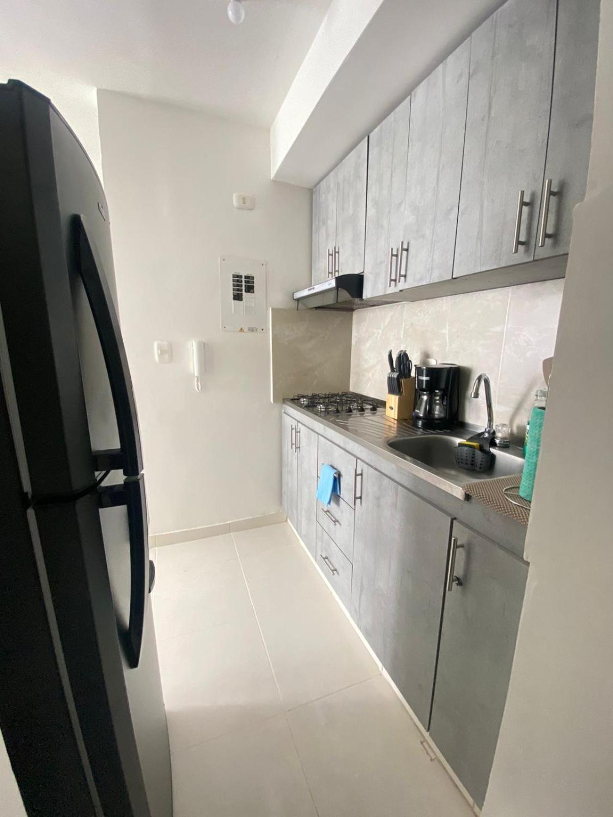 Vista Panoramica Al Mar Y Piscina Apartamento *